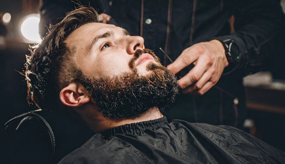 C&oacute;mo influye la barba en el outfit y est&eacute;tica, CEM Canarias
